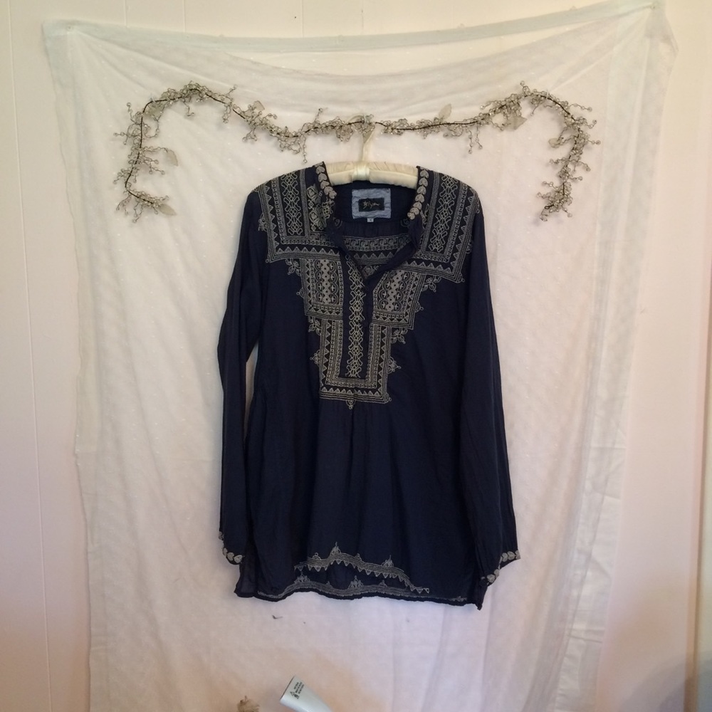 BIYA (JOHNNY WAS) NAVY EMBROIDERED TUNIC
